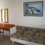 Appartement Aslanis Village *