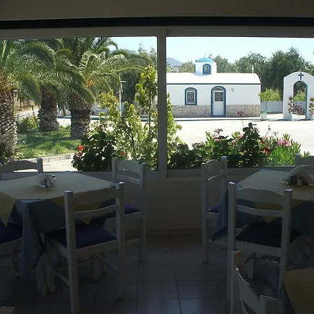 Aslanis Village Отель 3*