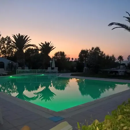 Aslanis Village 3* Мармари