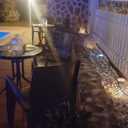 Lägenhet Aslanis Village