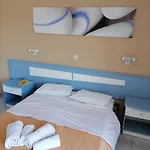 Апартаменты Aslanis Village *