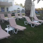 Aslanis Village דירה