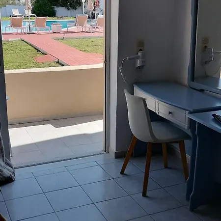 Aslanis Village Apartament