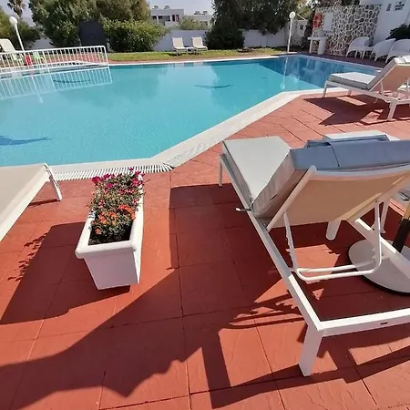 Aslanis Village * Μαρμάρι