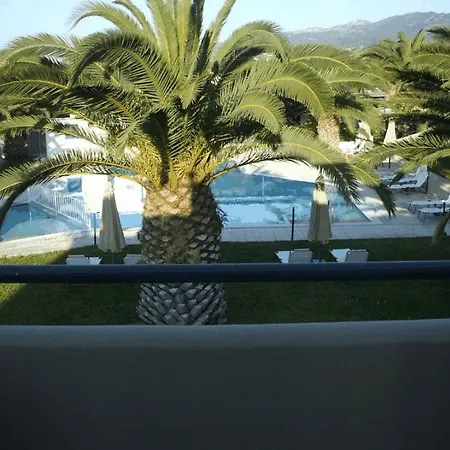 Hotel Aslanis Village