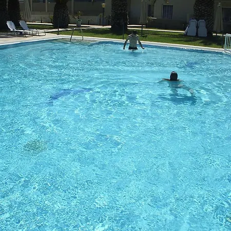 Hotel Aslanis Village