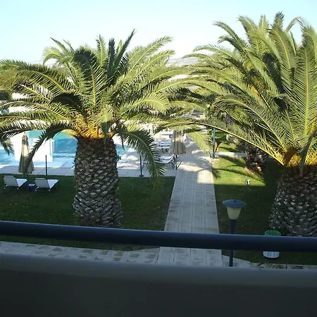Hotel Aslanis Village