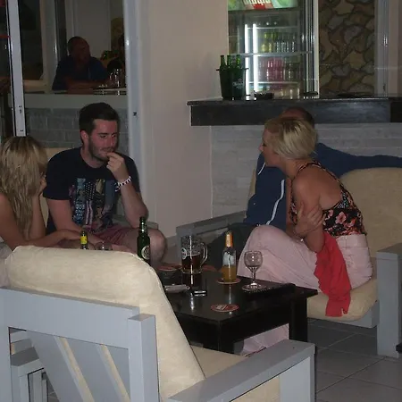 Aslanis Village Hotel 3*