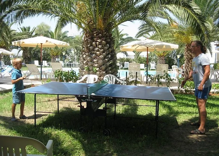 Aslanis Village مارماري