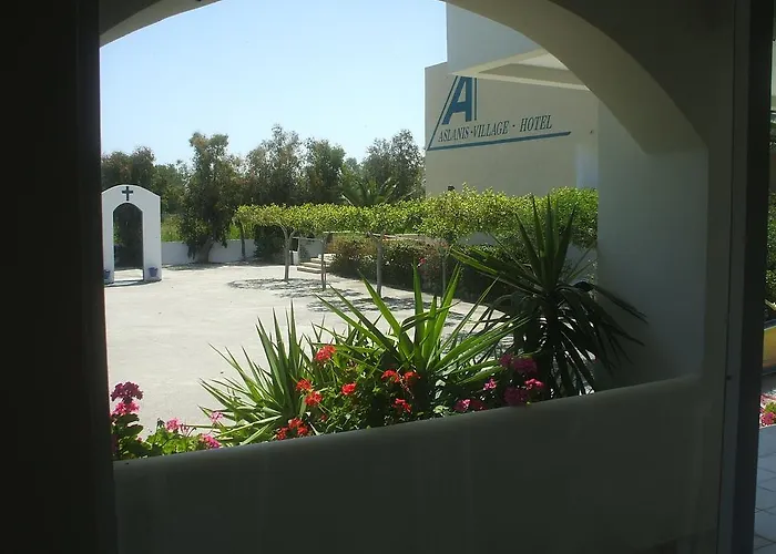 Aslanis Village