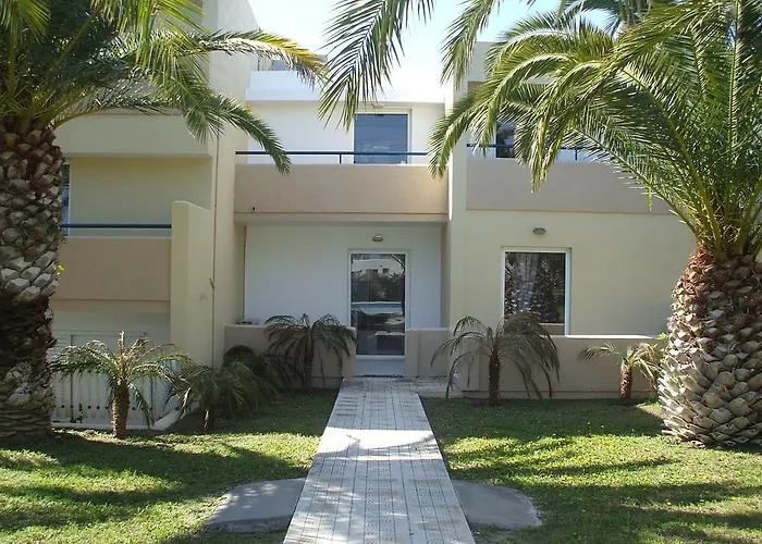 Aslanis Village *